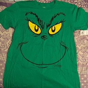 grinch t-shirt
